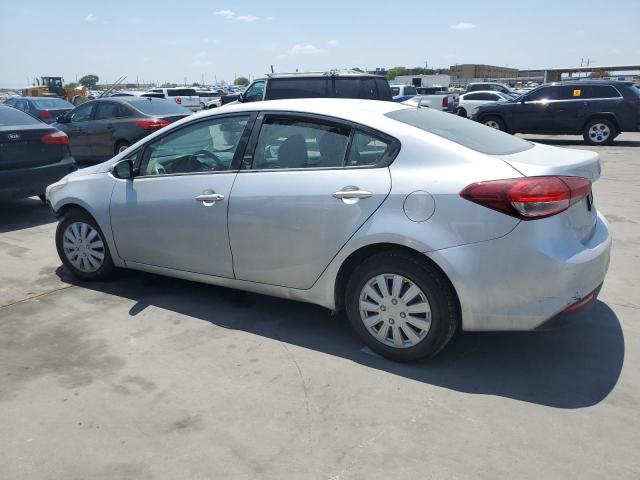 3KPFK4A75HE052153 - 2017 KIA FORTE LX SILVER photo 2