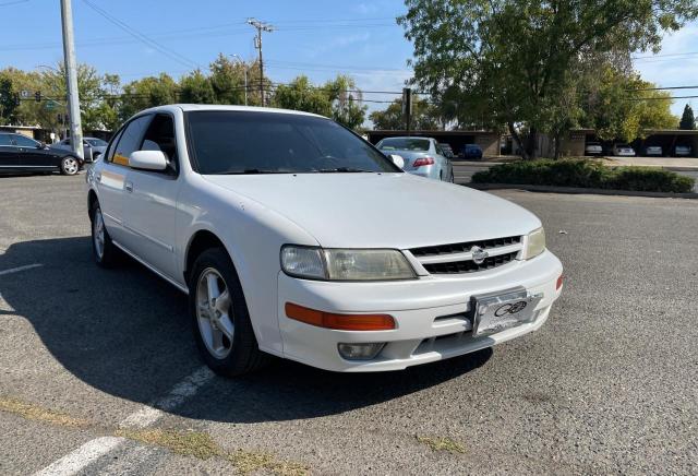 JN1CA21D5VT813186 - 1997 NISSAN MAXIMA GLE WHITE photo 1