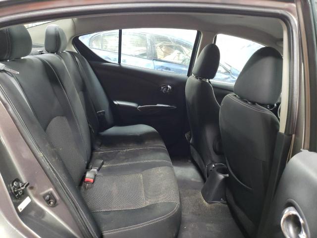 3N1CN7AP0EL812995 - 2014 NISSAN VERSA S GRAY photo 10