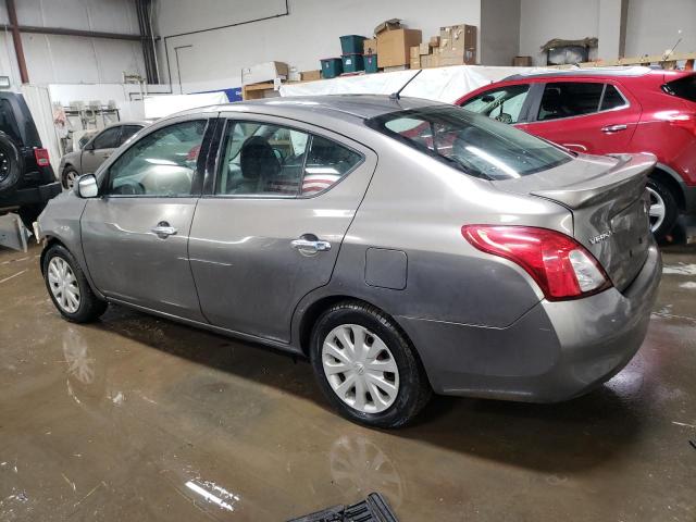 3N1CN7AP0EL812995 - 2014 NISSAN VERSA S GRAY photo 2