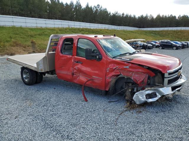 1GB5K0C82DZ300985 - 2013 CHEVROLET SILVERADO K3500 LT RED photo 4