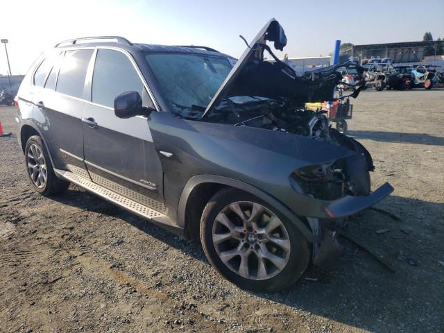 5UXZV4C57D0E01091 - 2013 BMW X5 XDRIVE35I GRAY photo 4