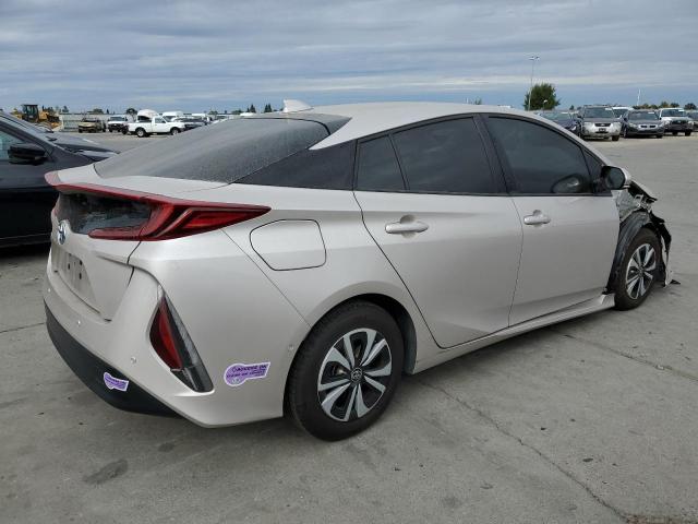 JTDKARFP8K3118880 - 2019 TOYOTA PRIUS PRIM 银色 照片 3