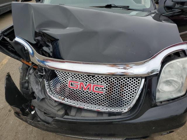 1GKS2MEF0CR126872 - 2012 GMC YUKON XL DENALI BLACK photo 11