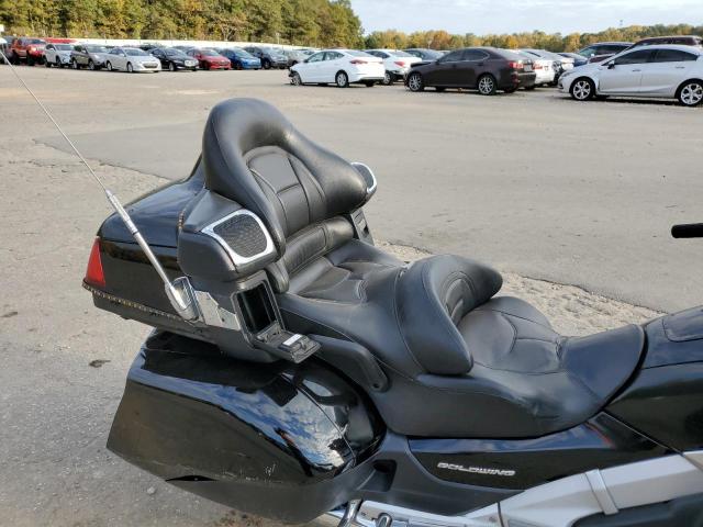 JH2SC68G2CK003616 - 2012 HONDA GL1800 BLACK photo 6