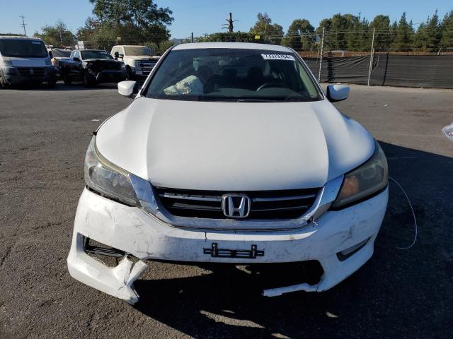 1HGCR2F52FA064000 - 2015 HONDA ACCORD SPORT WHITE photo 5