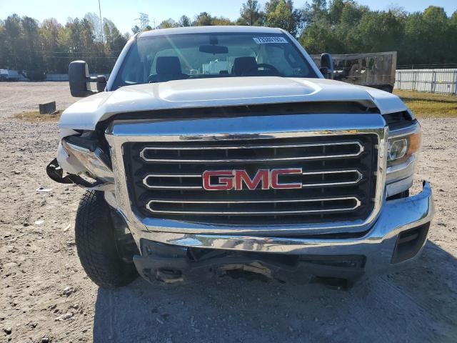 2GT22NEG2K1240213 - 2019 GMC SIERRA K2500 HEAVY DUTY WHITE photo 5