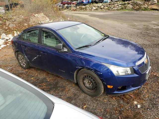 1G1PA5SGXD7161397 - 2013 CHEVROLET CRUZE LS BLUE photo 4