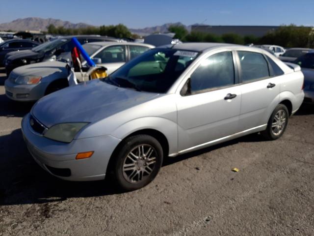 1FAFP34N86W161012 - 2006 FORD FOCUS ZX4 SILVER photo 1