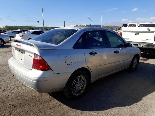 1FAFP34N86W161012 - 2006 FORD FOCUS ZX4 SILVER photo 3