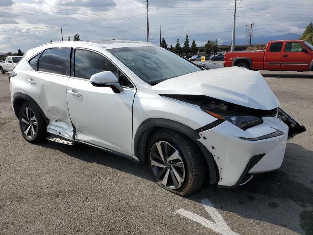 JTJBJRBZ1J2087481 - 2018 LEXUS NX 300H WHITE photo 4