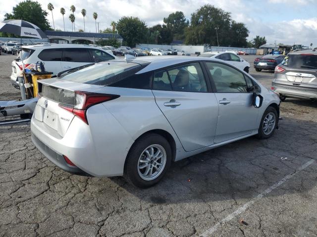 JTDKARFU6K3097095 - 2019 TOYOTA PRIUS SILVER photo 3