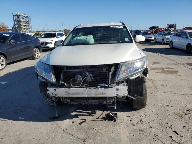 5N1AR2MN4FC659147 - 2015 NISSAN PATHFINDER S WHITE photo 5