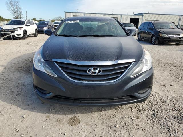 5NPEB4AC0DH594307 - 2013 HYUNDAI SONATA GLS CHARCOAL photo 5