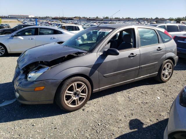 3FAFP37332R114297 - 2002 FORD FOCUS ZX5 GRAY photo 1