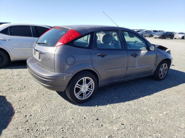 3FAFP37332R114297 - 2002 FORD FOCUS ZX5 GRAY photo 3