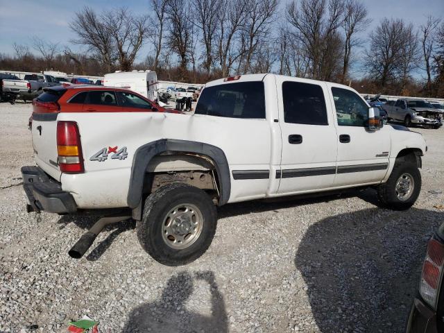 1GCHK23102F207548 - 2002 CHEVROLET SILVERADO K2500 HEAVY DUTY WHITE photo 3