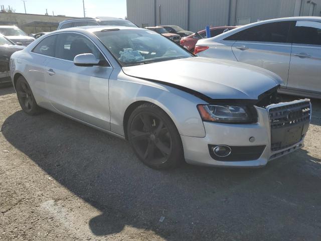 WAULFAFR4BA080856 - 2011 AUDI A5 PREMIUM PLUS SILVER photo 4