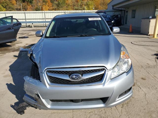 4S3BMBA69C3020682 - 2012 SUBARU LEGACY 2.5I SILVER photo 5