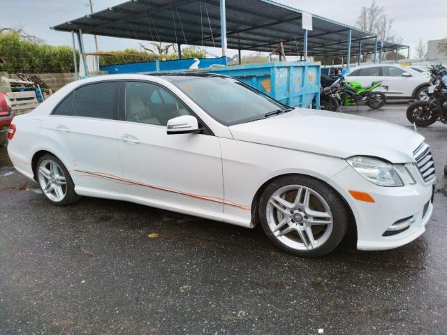 WDDHF9BB0DA691220 - 2013 MERCEDES-BENZ E 550 4MATIC WHITE photo 4