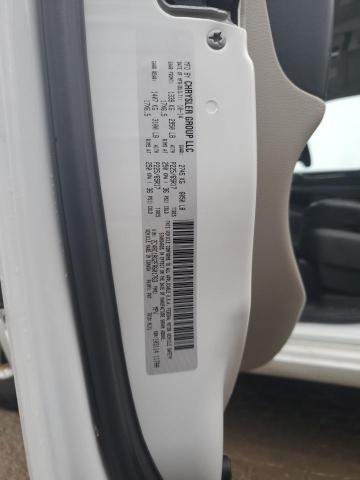 2C4RC1BG2FR601763 - 2015 CHRYSLER TOWN & COU TOURING 白色 照片 13