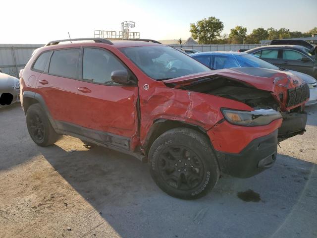 1C4PJMBX9KD289761 - 2019 JEEP CHEROKEE TRAILHAWK RED photo 4
