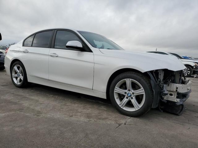 WBA3D5C53EKX98864 - 2014 BMW 328 D XDRIVE WHITE photo 4