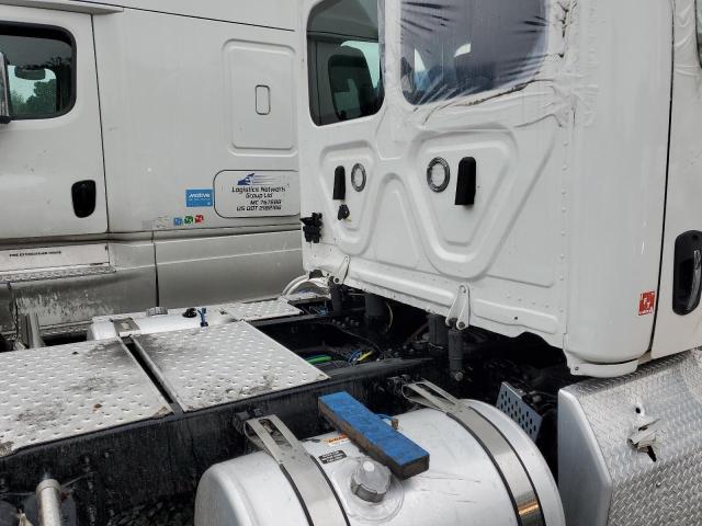 1FUJHLDR9PLUH8003 - 2023 FREIGHTLINER CASCADIA 1 Белый фото 6