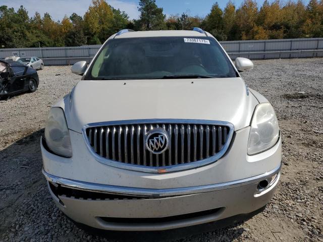 5GAKRBED5BJ394910 - 2011 BUICK ENCLAVE CXL WHITE photo 5