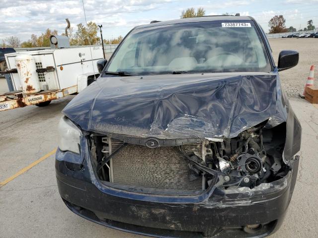 2A4RR5D11AR404374 - 2010 CHRYSLER TOWN & COU TOURING BLACK photo 5