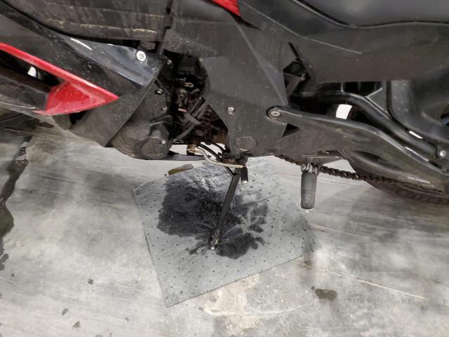 JKAEXEE19GDA22546 - 2016 KAWASAKI EX650 E RED photo 9