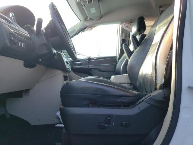 2C4RC1BG3ER125635 - 2014 CHRYSLER TOWN & COU TOURING WHITE photo 7