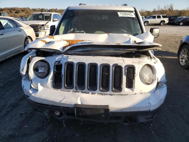 1C4NJRFBXGD745468 - 2016 JEEP PATRIOT LATITUDE WHITE photo 5