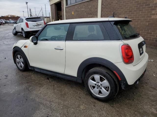 WMWXP5C58K2H30910 - 2019 MINI COOPER WHITE photo 2