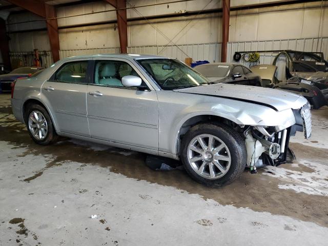 2C3KA53G47H811161 - 2007 CHRYSLER 300 TOURING SILVER photo 4