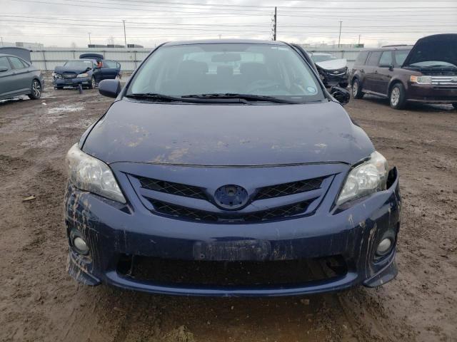2T1BU4EE4DC102678 - 2013 TOYOTA COROLLA BASE BLUE photo 5