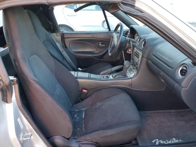 JM1NB353850414008 - 2005 MAZDA MX-5 MIATA BASE SILVER photo 10