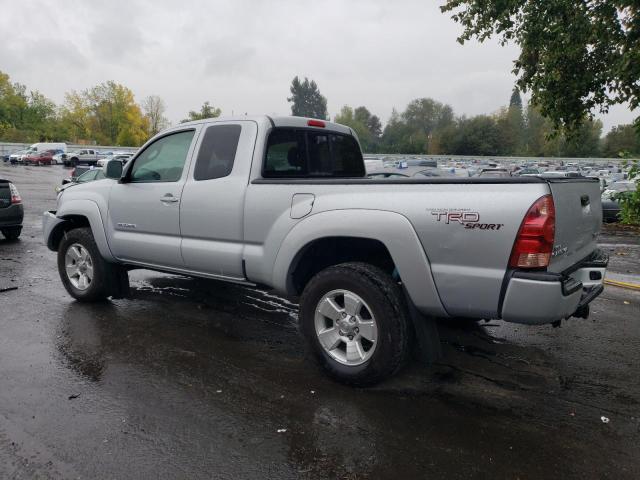 5TETU62N98Z586268 - 2008 TOYOTA TACOMA PRERUNNER ACCESS CAB GRAY photo 2