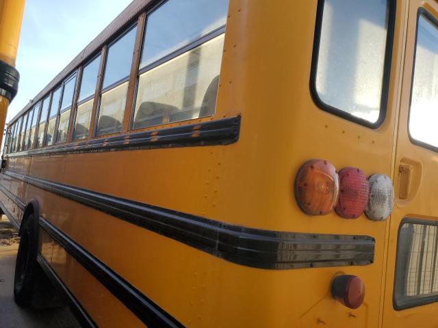 4DRBUAAN87B285196 - 2007 IC CORPORATION 3000 YELLOW photo 3