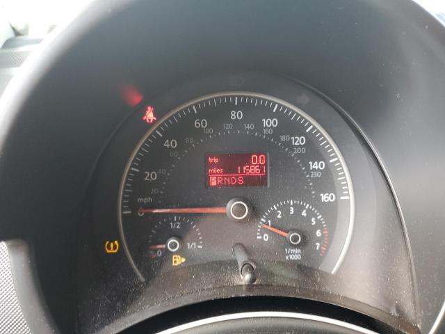 3VWRG3AL9AM010048 - 2010 VOLKSWAGEN NEW BEETLE WHITE photo 9