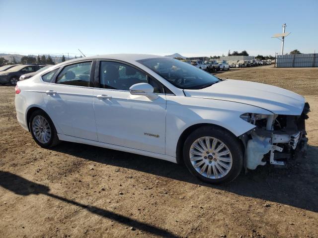 3FA6P0LU5GR248281 - 2016 FORD FUSION SE HYBRID WHITE photo 4