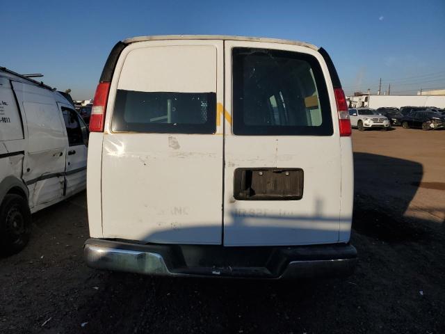 1GCWGAFG1K1208515 - 2019 CHEVROLET EXPRESS G2 WHITE photo 6