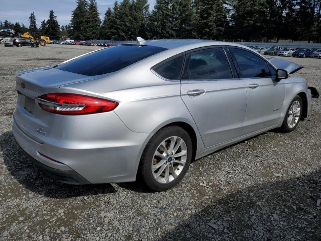 3FA6P0LU6KR179707 - 2019 FORD FUSION SE SILVER photo 3