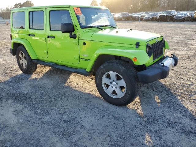 1C4BJWEG3CL232982 - 2012 JEEP WRANGLER U SAHARA GREEN photo 4