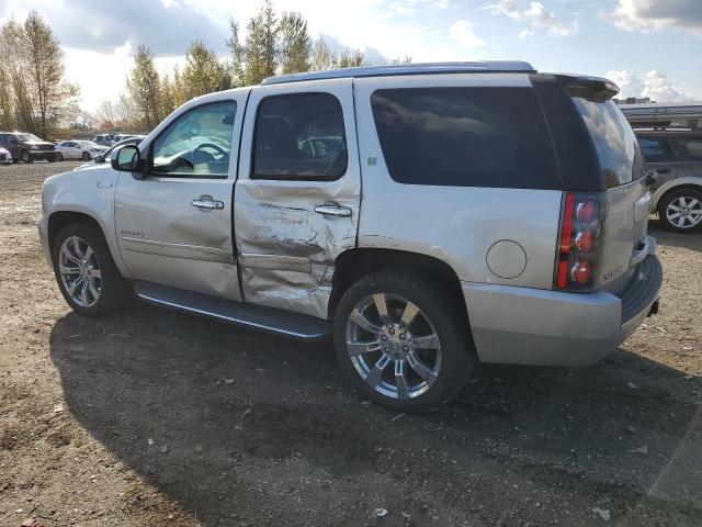 1GKS2GEJ1BR305135 - 2011 GMC YUKON DENALI HYBRID SILVER photo 2