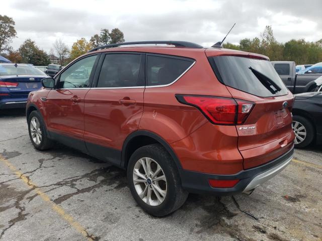 1FMCU0HD9KUC32998 - 2019 FORD ESCAPE SEL ORANGE photo 2