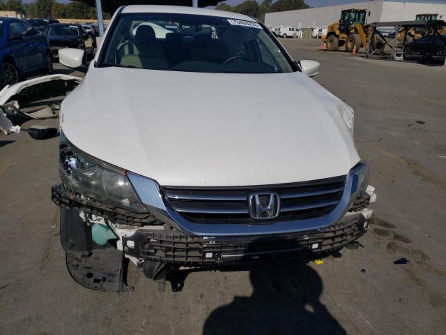 1HGCR2F39FA095887 - 2015 HONDA ACCORD LX WHITE photo 5