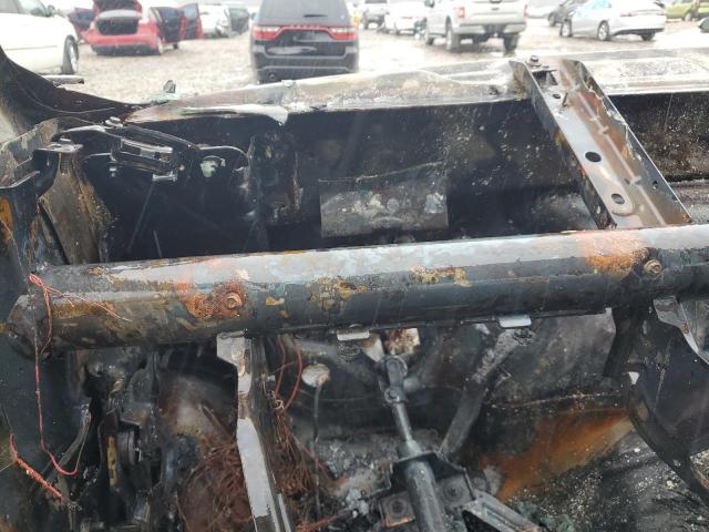 1C6RR6FG6JS195412 - 2018 RAM 1500 ST BURN photo 9