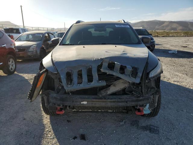 1C4PJMBS0EW192848 - 2014 JEEP CHEROKEE TRAILHAWK ნაცრისფერი ფოტო 5