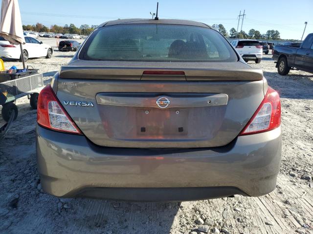 3N1CN7AP2HL888643 - 2017 NISSAN VERSA S CHARCOAL photo 6